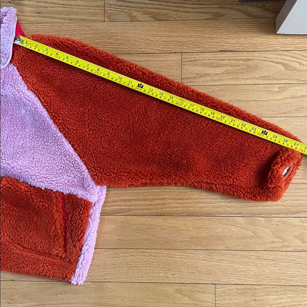 Stoic Women's Pink and Orange Fleece Jacket - Picture 7 of 7